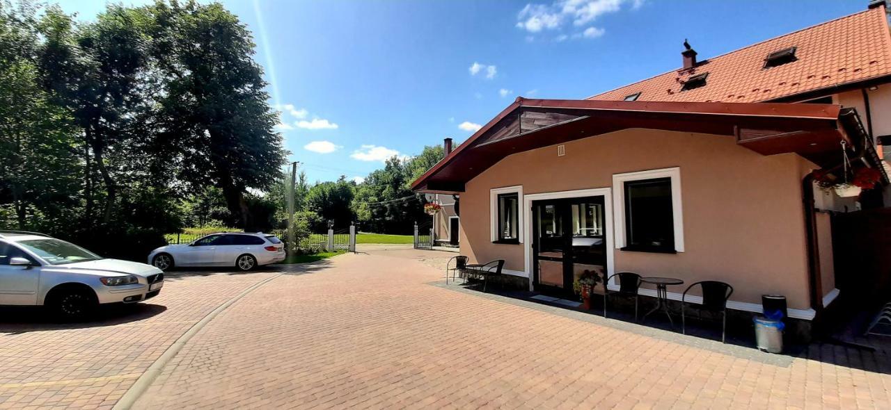Zajazd Zamkowy - Schloßgasthof Krąg Exterior foto